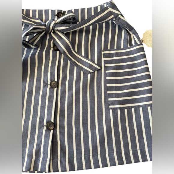 NWT- Altar’d State Denim and Ivory Striped Skirt in Size Large - Picture 2 of 8